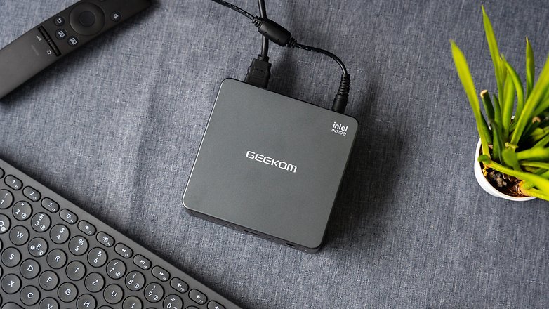 Geekom Mini IT11