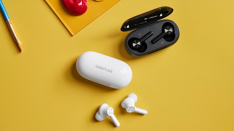 OnePlus Buds Z2 01