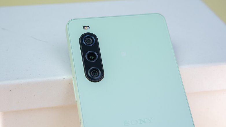 Sony Xperia 10 V review: Design, build quality, controls and connectivity