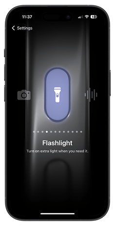 iPhone 16 settings showing the flashlight option.