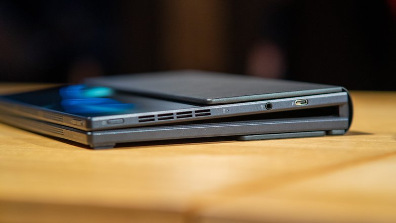 Asus ZenBook 17 Fold OLED Review: Cool Concept, Poor Execution