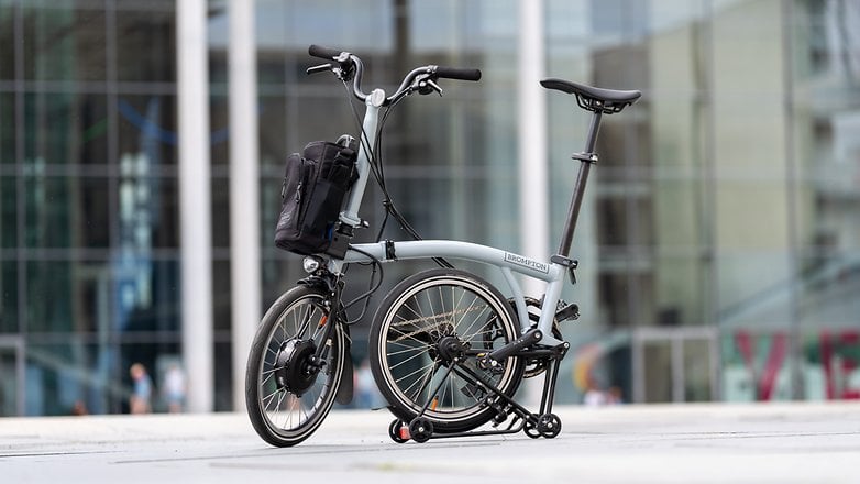 Folding down the rear of the Brompton will allow the bike to stand by itself.