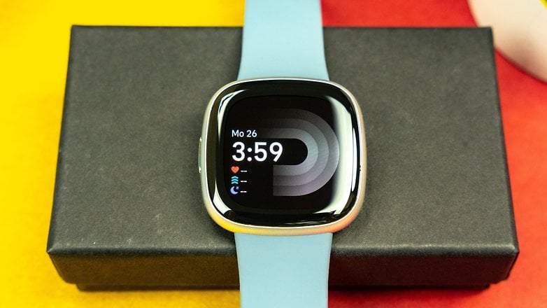 Ecran fitbit versa hot sale