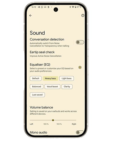 Menu des paramètres pour Google Pixel Buds Pro 2, affichant les options audio, y compris l'EQ et la détection de conversation.