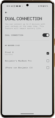 App interface shows settings for dual connection of the earbuds with the available device options.