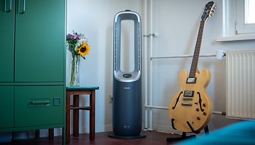 Reinigt nicht nur, sondern heizt auch: Philips Air Performer AMF870 im Test