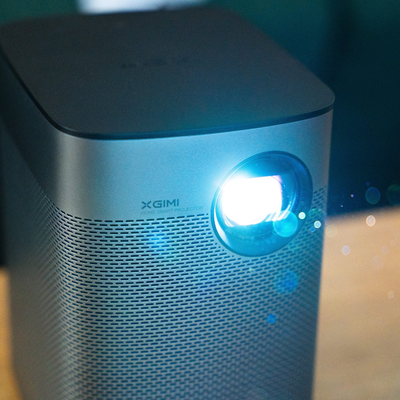 Xgimi Halo+ Review: A Fantastic Mini Projector for On-the-Go Use