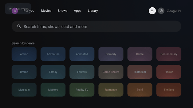 Google TV-Oberfläche, die Genreoptionen für Filme und Shows anzeigt.