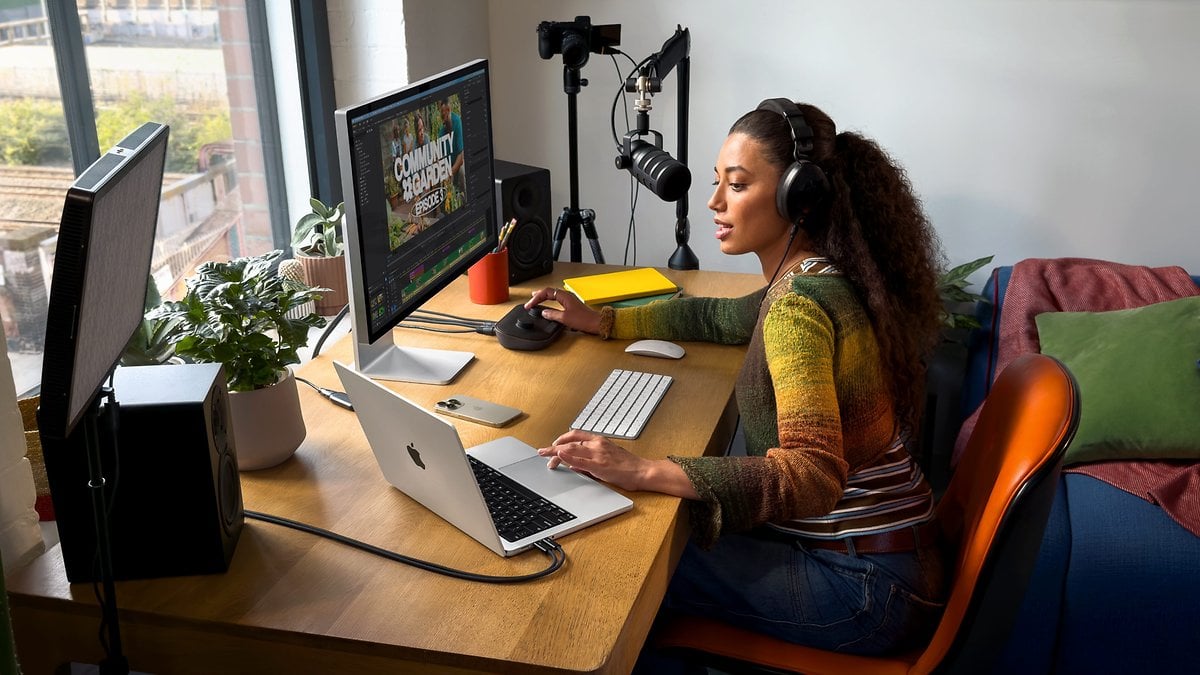 apple macbook pro 14 m5 podcast