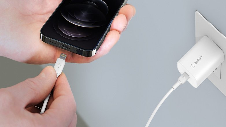 Comment choisir le bon chargeur rapide pour votre iPhone ou votre