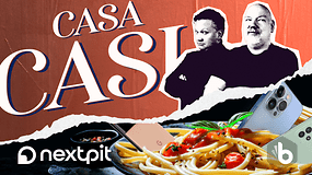 Casa-Casi-Logo, daneben Fabi und Casi und im Vordergrund ein Teller mit Spaghetti und Smartphones