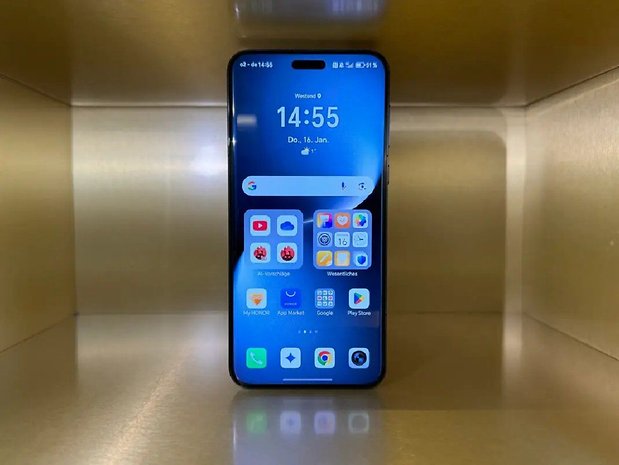 Um smartphone Honor Magic 7 Pro mostrando o horário e ícones de aplicativo.