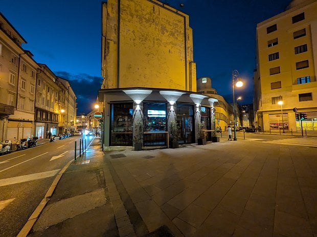 Google Pixel 9a: Ultra-wide-angle camera (0.6x)