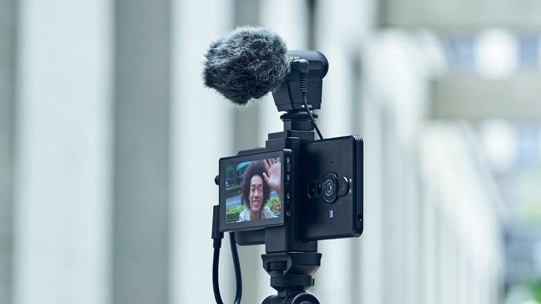 Xperia PRO I Videography Acces External mic Large