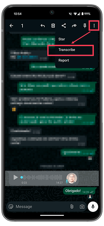 WhatsApp interface showing a voice message with an option to transcribe.