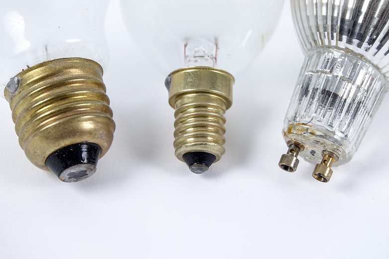 E27 (left), E14, and GU10 (right) light bulb sockets E27 E14 GU10 light bulb sockets