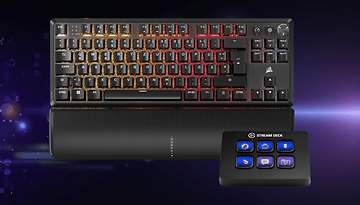 Corsair K70 Core TKL-Tastatur mit RGB-Beleuchtung und einem Elgato Stream Deck Mini.
