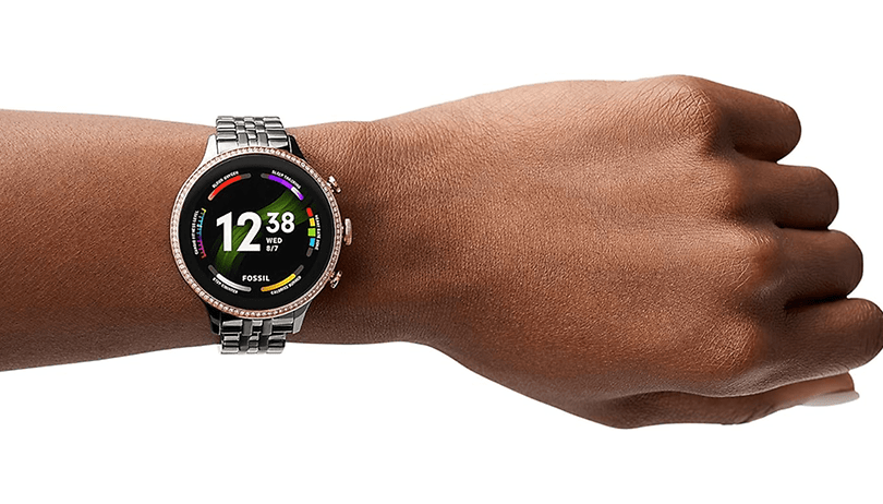 Fossil Smartwatch Gen 6 on arm