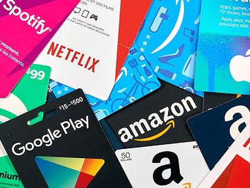 Ho Ho Ho-liday Savings: Last-call to Buy Christmas Gift Cards Now!