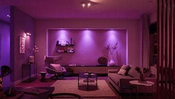 Philips Hue Color & Ambiance LED-Lichter im Wohnzimmer