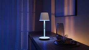 Schnell sein lohnt sich: Smarte Tischleuchte von Philips zum Bestpreis!