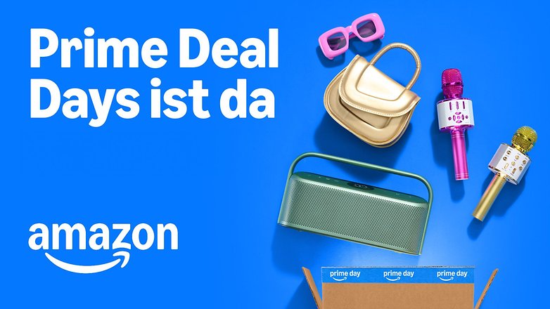 Bunte Artikel für die Amazon Prime Deal Days auf blauem Hintergrund mit dem Text 'Prime Deal Days ist da'.