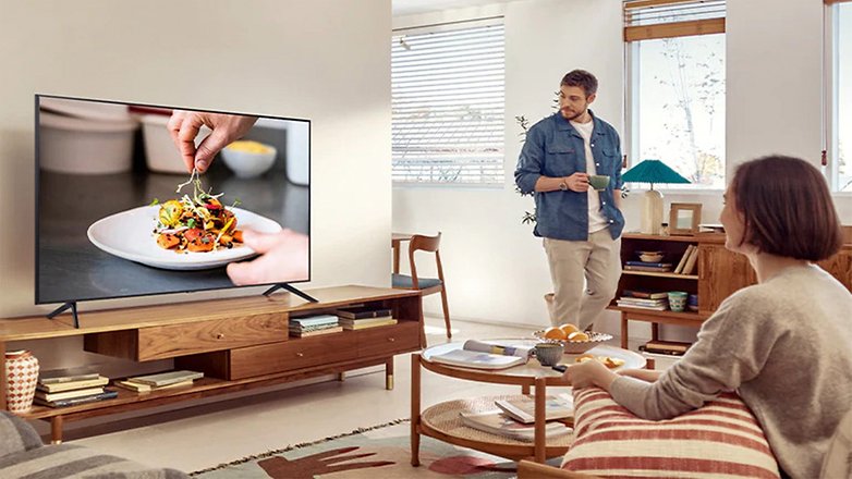 Samsung AU 7199 Smart TV in Küche