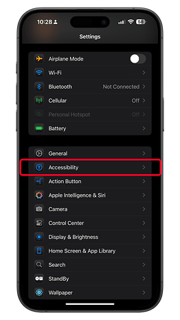 Tela de configurações do iOS 18 mostrando várias opções, com "Acessibilidade" destacado.