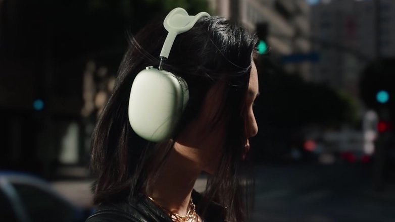 Adieu les AirPods ? Apple pourrait transformer ses écouteurs (et son casque)  en 2024