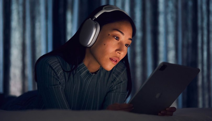 Apple AirPods Max deal overear headphones