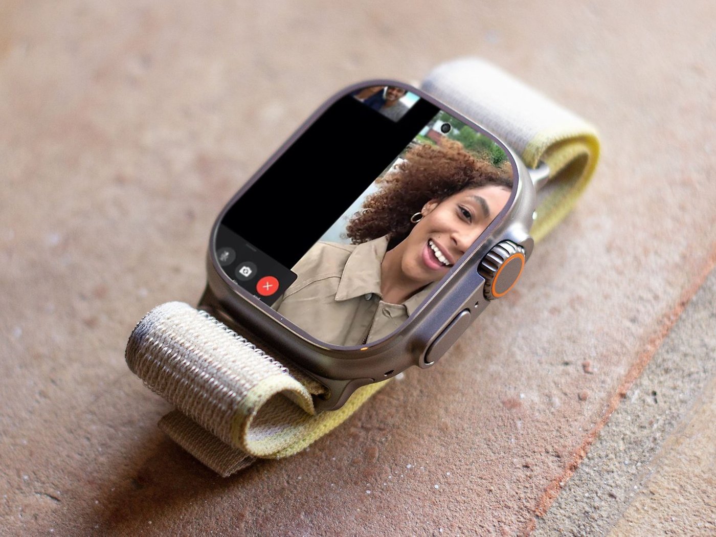 Apple watch spy camera online