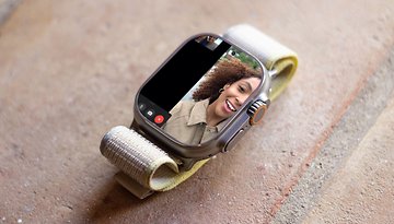 Une Apple Watch avec un appareil photo, Apple y songerait sérieusement