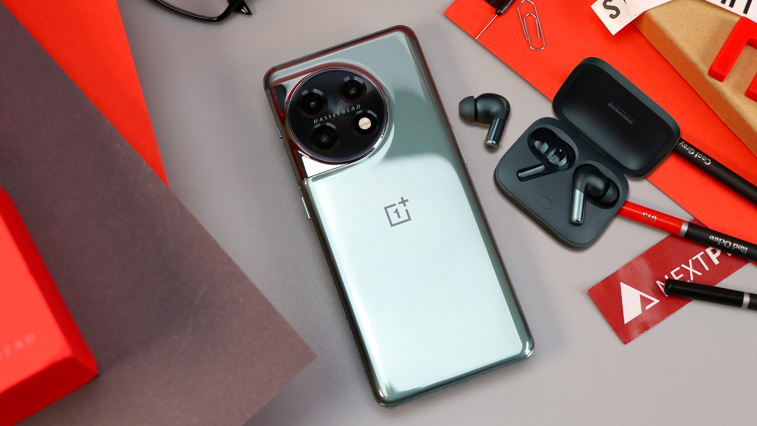 Save up to 50 Off on OnePlus Headphones and Phones this Black Friday