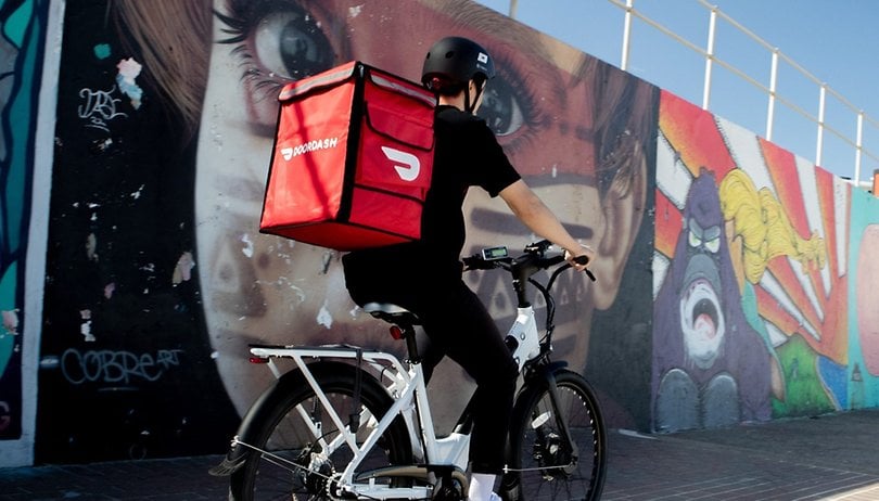 DoorDash free delivery Facebook Marketplace launch in US by Meta Platforms