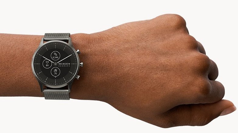 Skagens Smartwatch Gen 6 Hybrid Jorn an einem Herren-Handgelenk