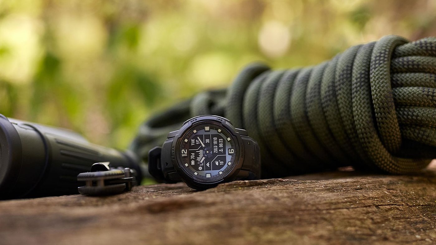 Garmin Instinct Crossover Tough hybrid smartwatch with infinite battery