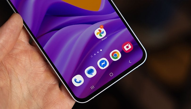 Bir Android Samsung Galaxy telefonunda Google Foto shekil Tətbiqi