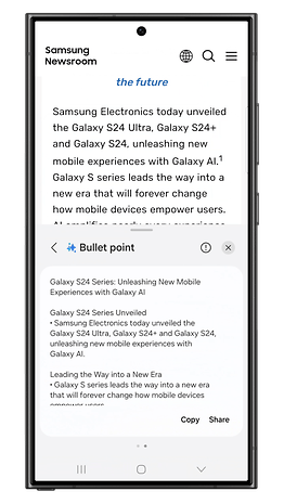 Sala de notícias da Samsung exibe o novo Galaxy S24 Ultra e recursos de IA.