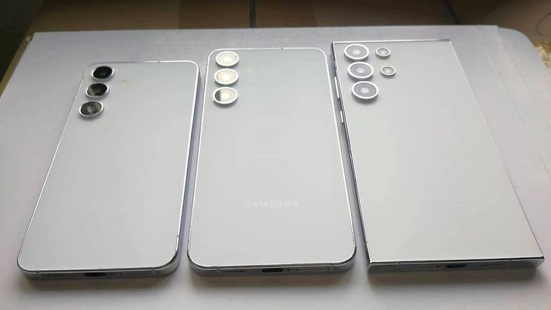 Rendus présumés des Samsung Galaxy S24(Plus) et Galaxy S24 Ultra. / X/u/SonnyDickson
