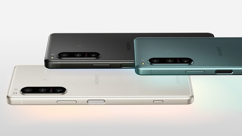 Das Sony Xperia 5 IV in verschiedenen Farben