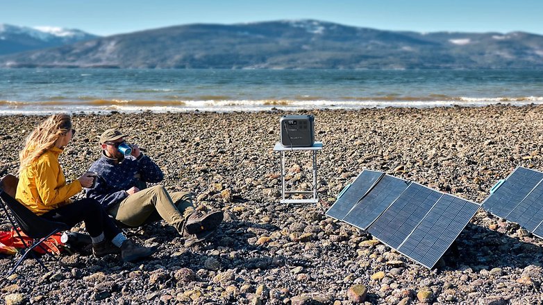 Bluetti AC180 with solar charging