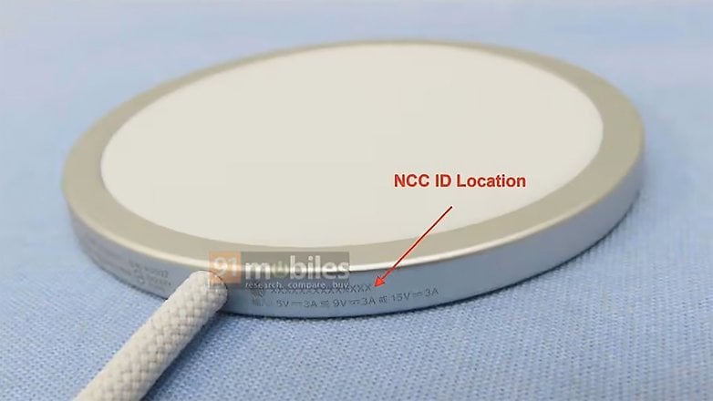 An alleged Apple MagSafe charger for the upcoming iPhone 17 (Pro). An alleged Apple MagSafe charger for the upcoming iPhone 17 (Pro).