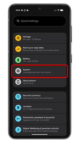Android settings menu showing storage, backup, battery, and system options.