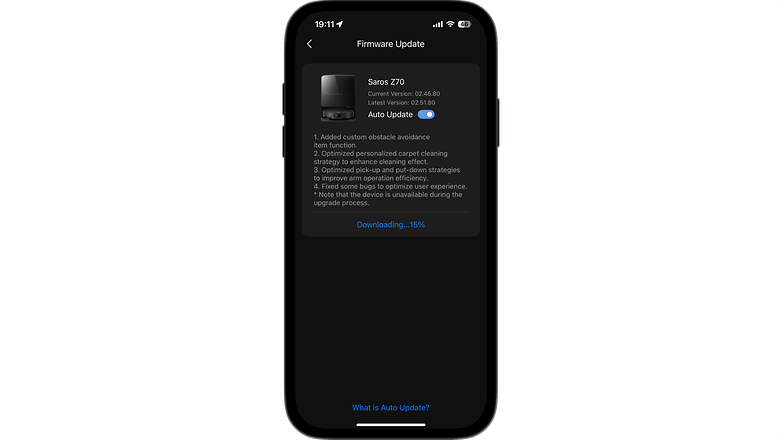 Firmware-Update-Bildschirm für Roborock Saros Z70, der aktuelle und neueste Version mit Download-Fortschritt zeigt. Firmware-Update-Bildschirm für Roborock Saros Z70, der aktuelle und neueste Version mit Download-Fortschritt zeigt.