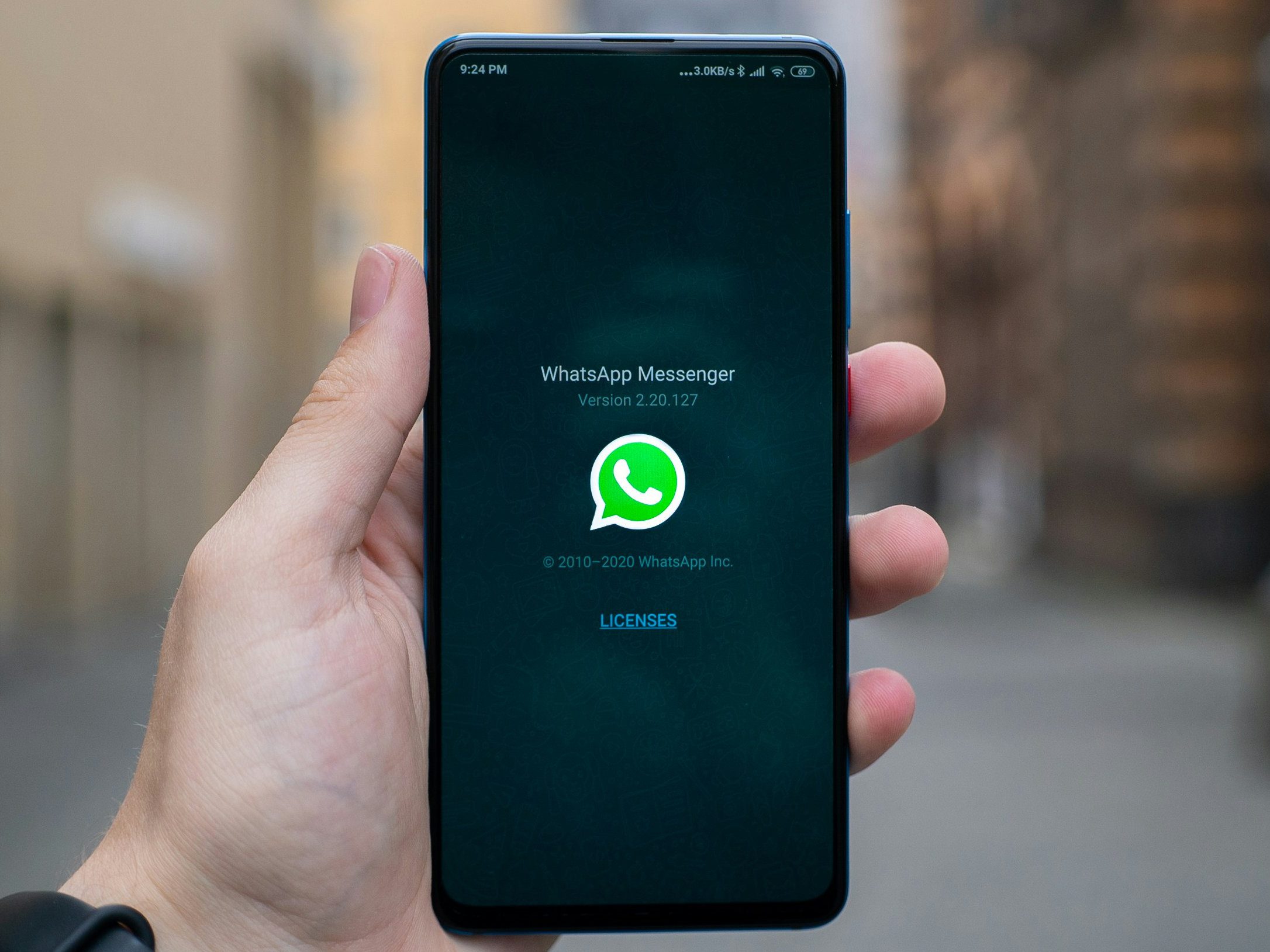 AI Arrives on WhatsApp, But It’s Not What You’d Imagine