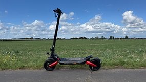 Zugelassen bis 200 Kilo: Extrem belastbarer E-Scooter im Test