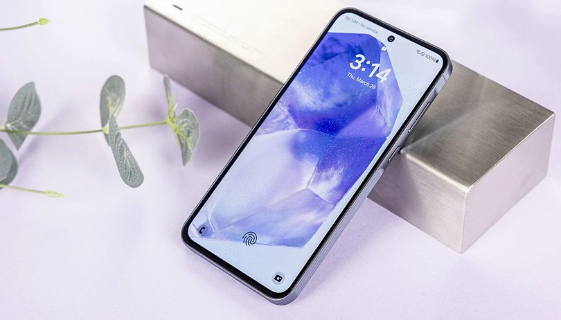 Endlich da: Samsung-Smartphones bekommen Android 15 samsung galaxy a55 android 15