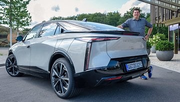 DS N°8 Fahrbericht: Luxus in der Mittelklasse!