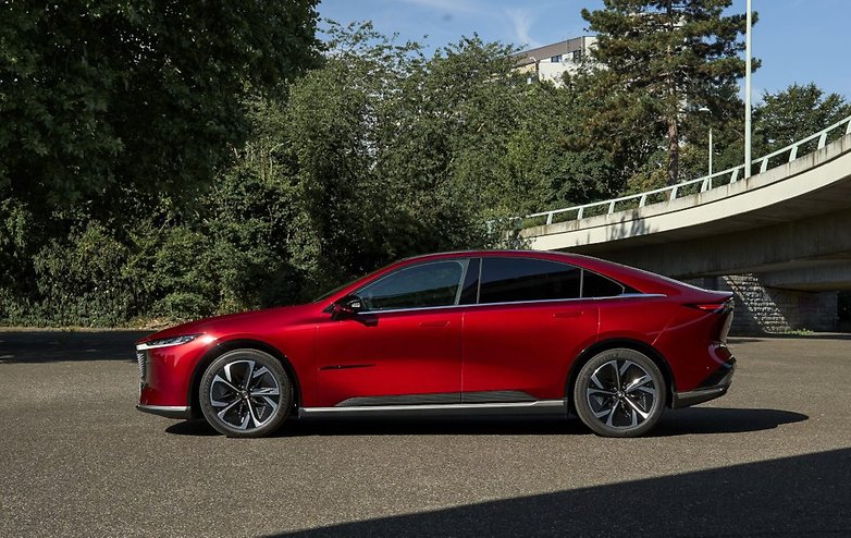 Mazda 6e in der Seitenansicht. Mazda 6e in der Seitenansicht.