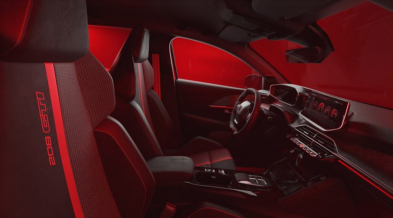 Peugeot E-208 GTi Interieur Peugeot E-208 GTi Interieur